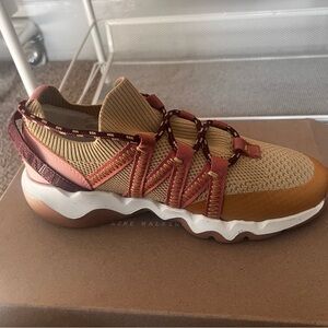 Stylish Tan and Brown Sneakers